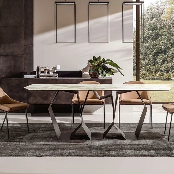 Izoard leather chair by Ronda Design