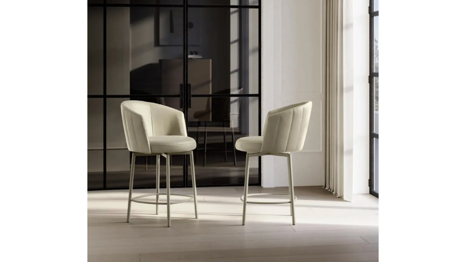 Jane Stool by Eforma