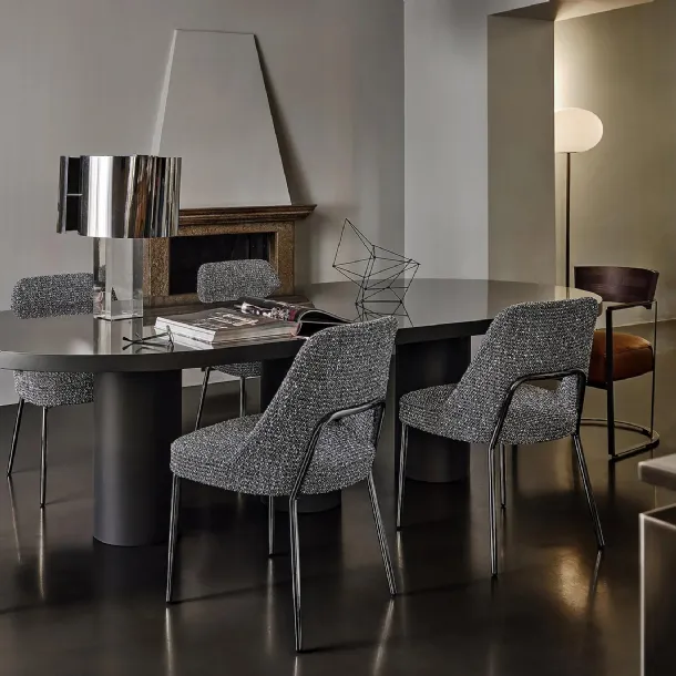 Joyce Chair in upholstered fabric and metal by Flexform