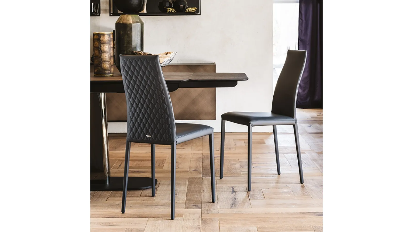 Kay Couture leather chair with quilted backrest by Cattelan Italia