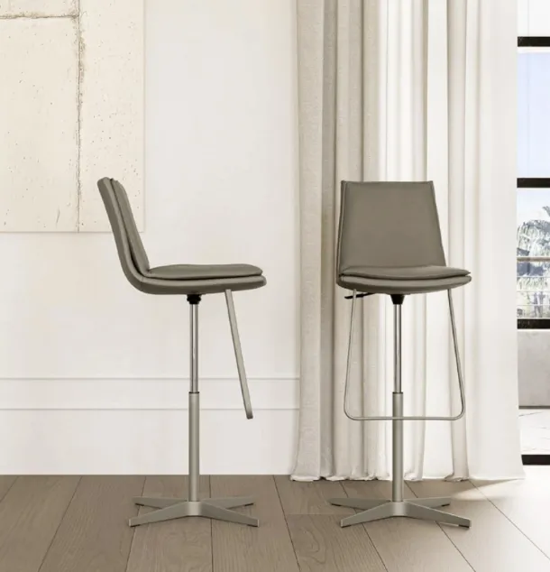 Lara Stool by Eforma