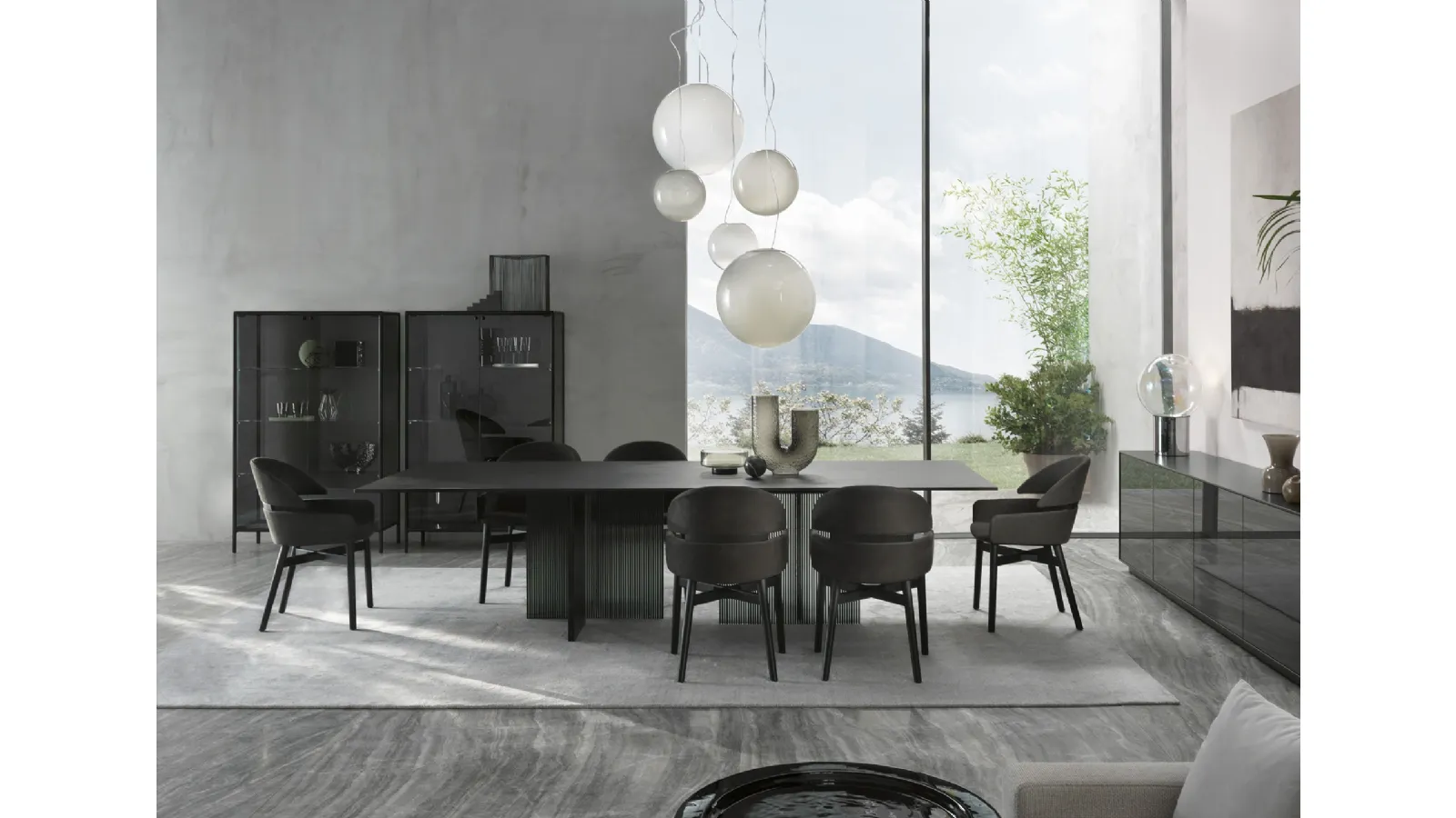Lloyd leather chair by Fiam