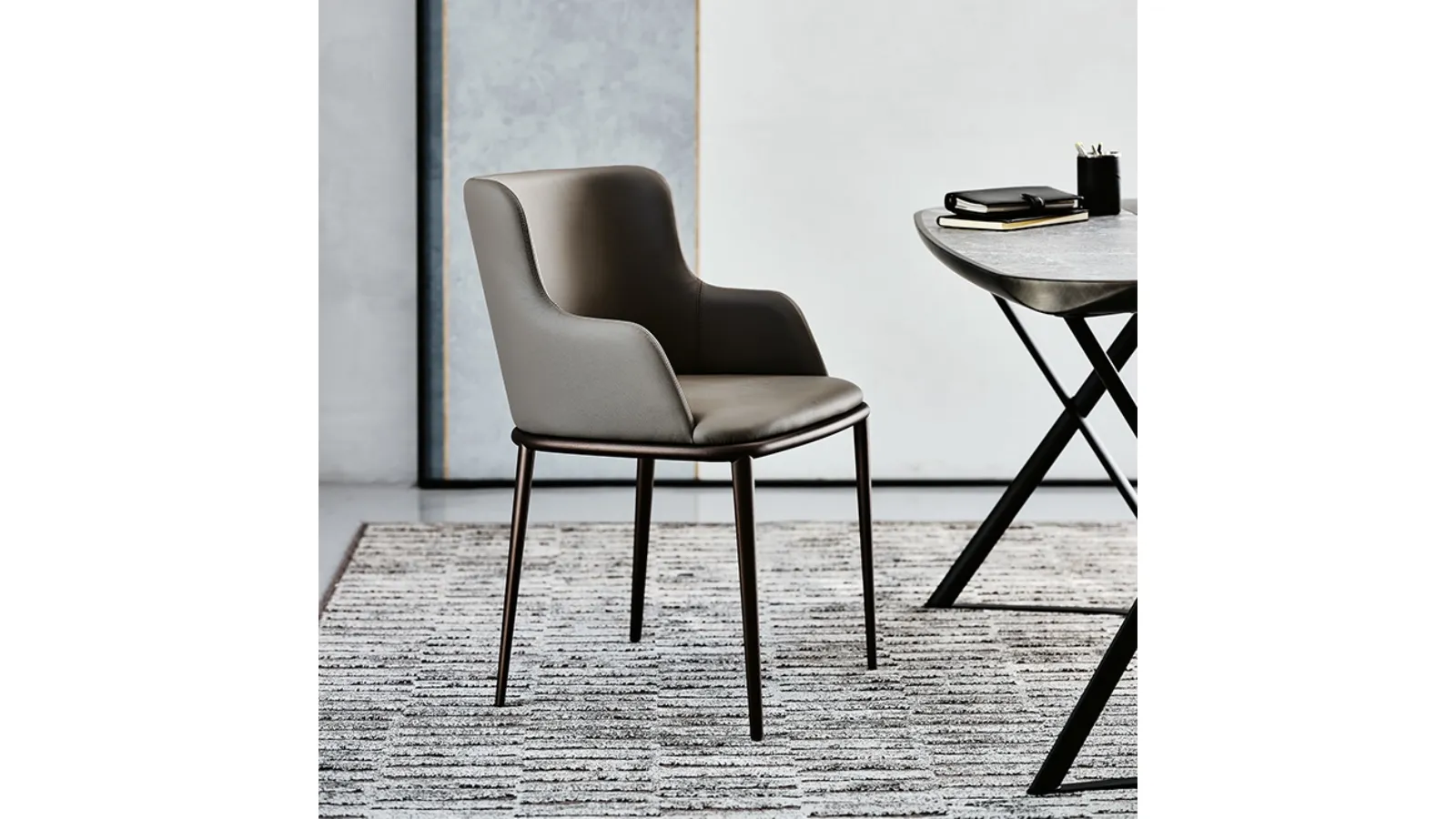 Magda ML leather chair with armrests and metal frame by Cattelan Italia