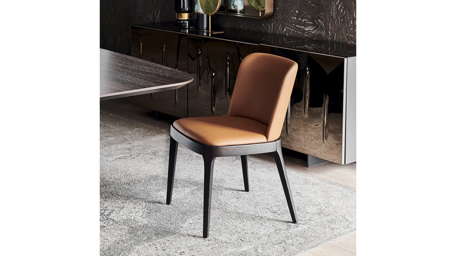 Magda armless leather chair by Cattelan Italia