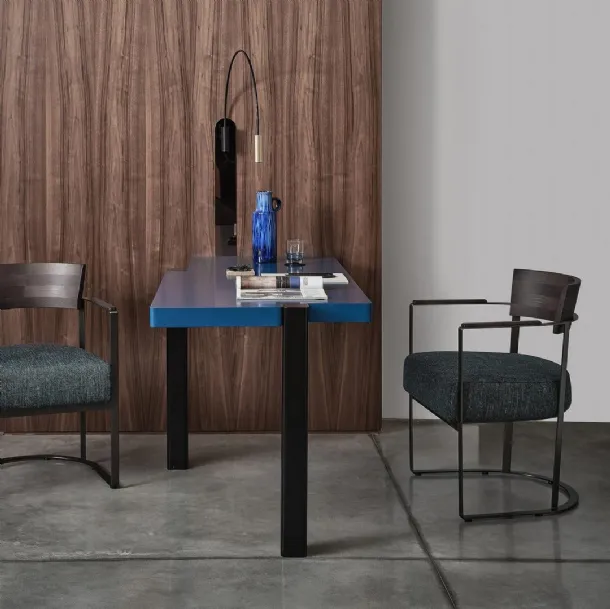 Morgan chair in wood and metal with fabric seat by Flexform