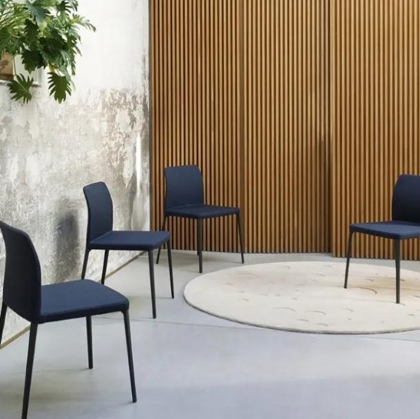 Nara upholstered chair by Desalto