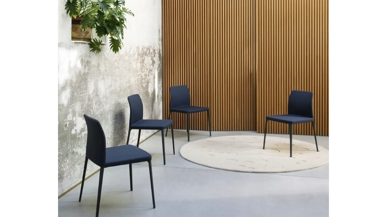 Nara upholstered chair by Desalto