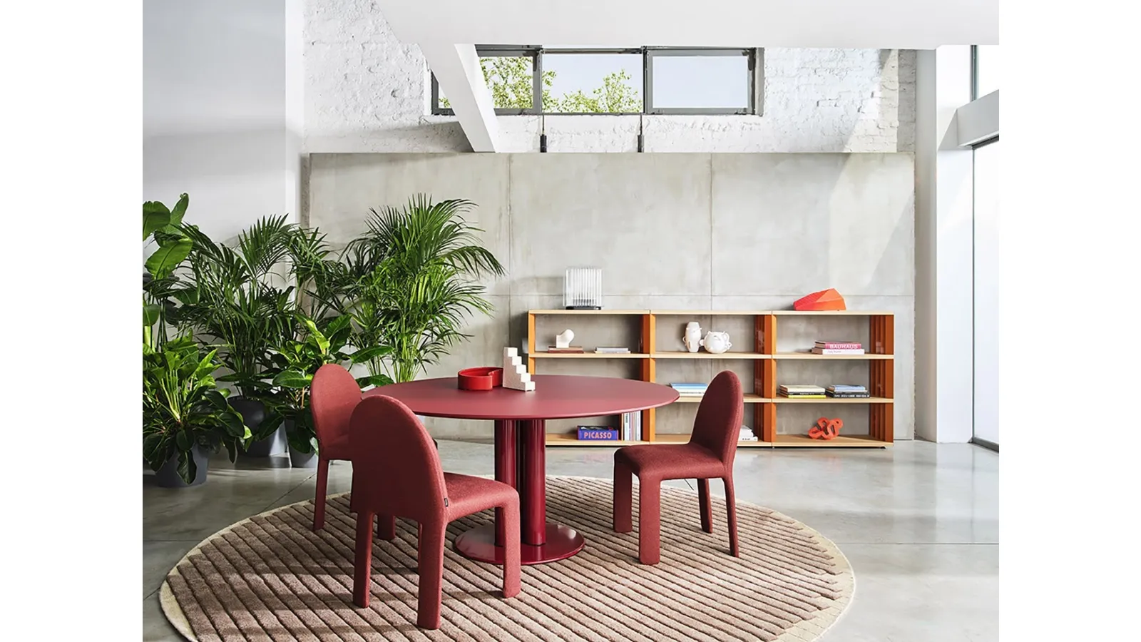 Nellee Upholstered Fabric Chair by Zanotta