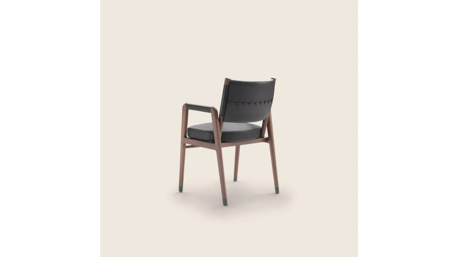 Ortigia SH Chair in leather with solid wood frame by Flexform