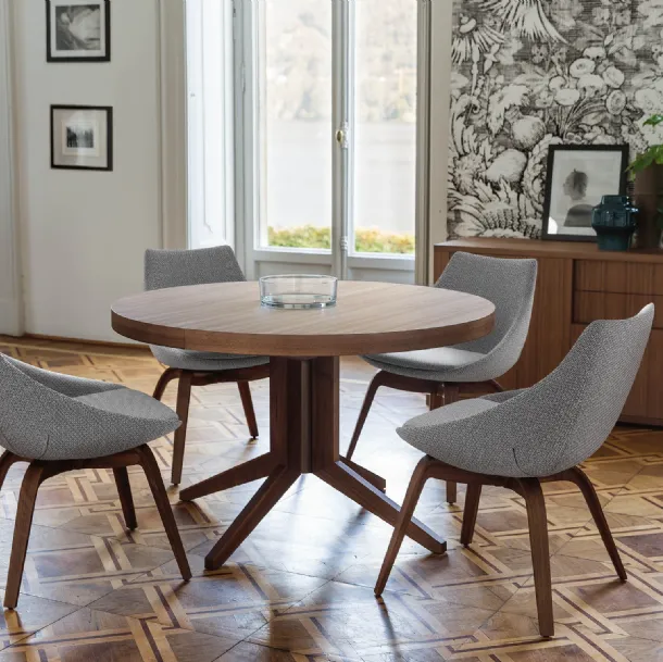 Fabric chair with solid wood structure Penelope by Porada