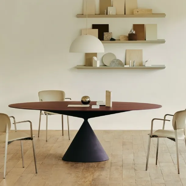Stackable Ply chair upholstered in leather by Desalto