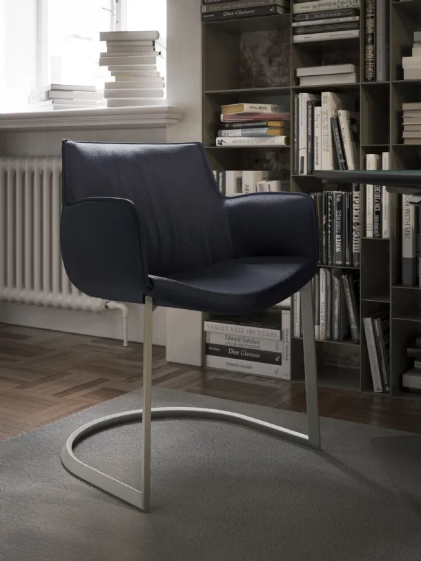 Rhonda Cantilever Chair by Cattelan Italia