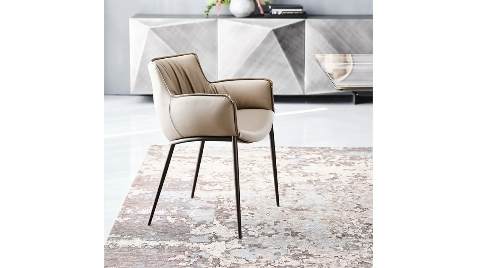 Rhonda soft padded leather chair by Cattelan Italia