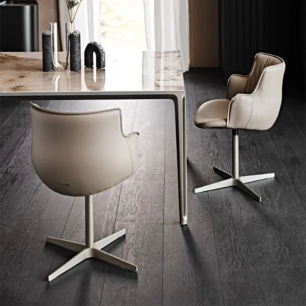 Rihanna X swivel chair in leather by Cattelan Italia