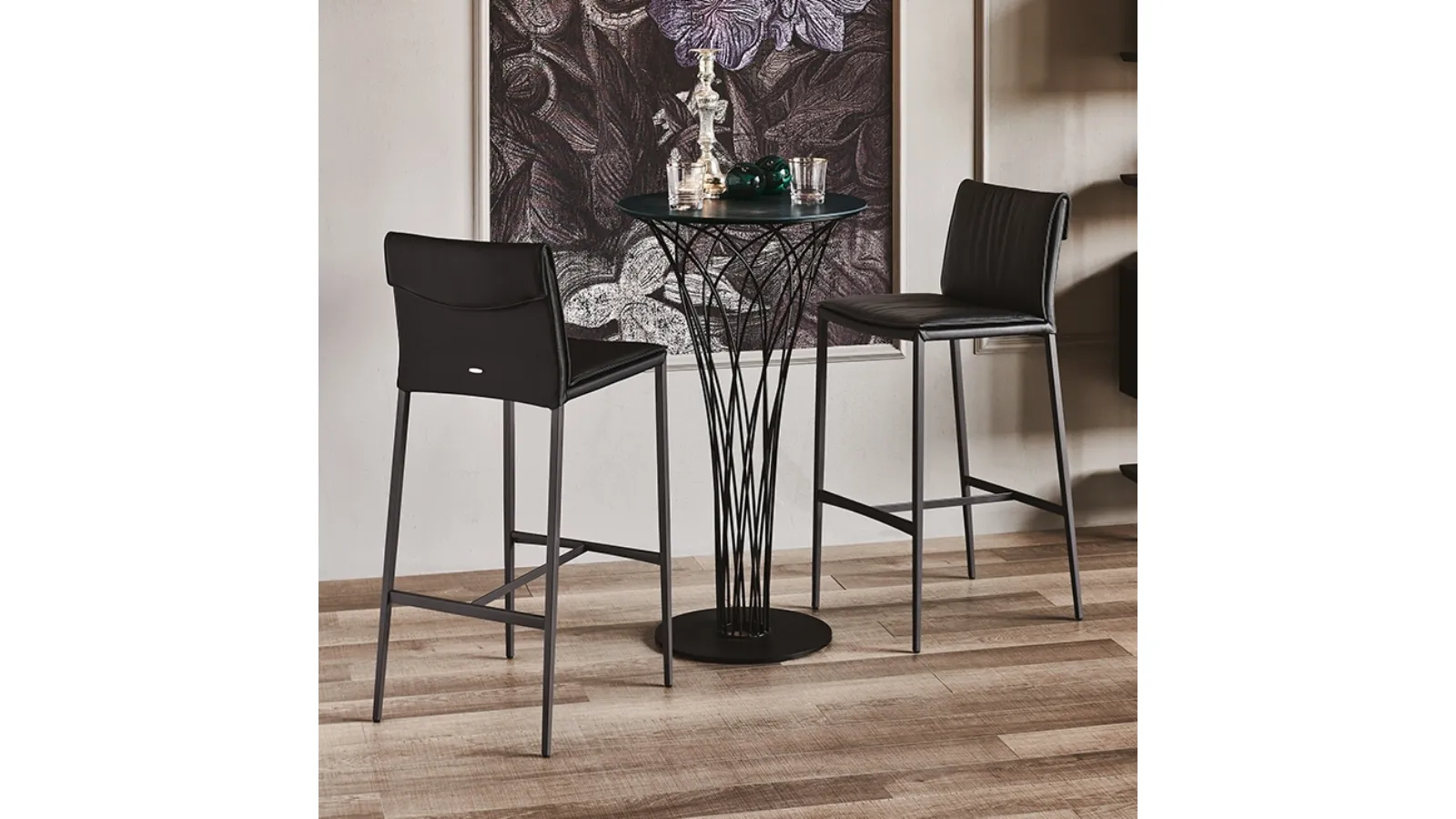 Isabel ML leather stool with metal frame by Cattelan Italia