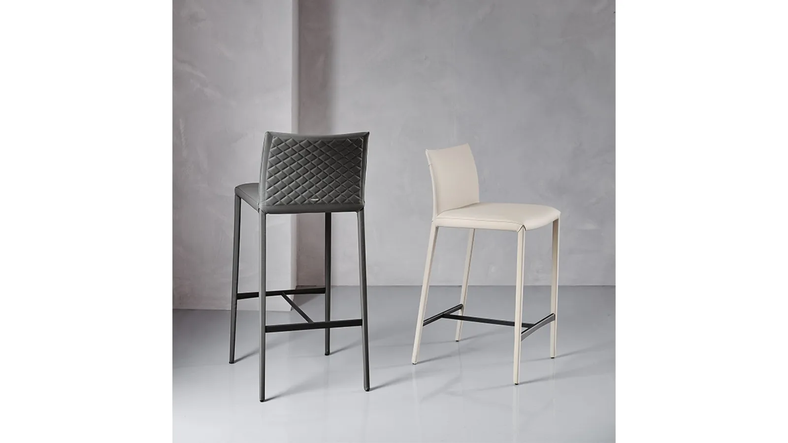 Leather stool with quilted backrest Norma Couture by Cattelan Italia