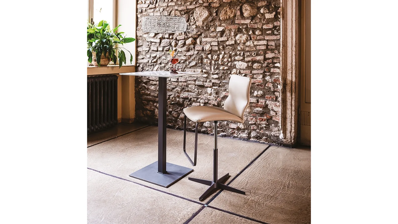 Victor X stool in painted steel with leather seat by Cattelan Italia
