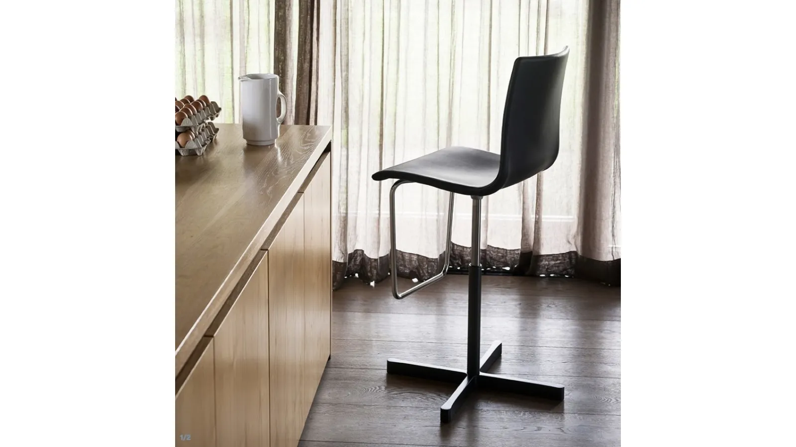 Wok Stool with Leather Seat by Desalto