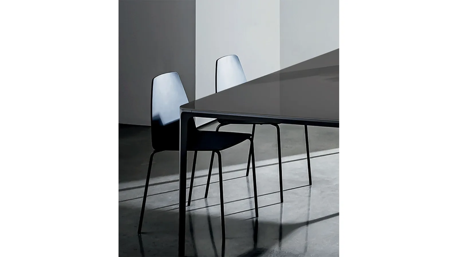 Sila Leather Chair by Sovet
