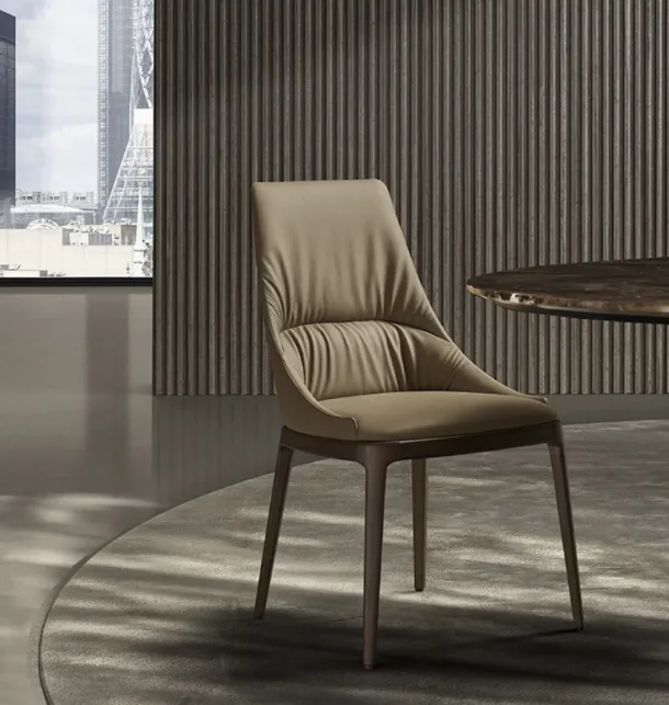 Sofia upholstered chair by Eforma
