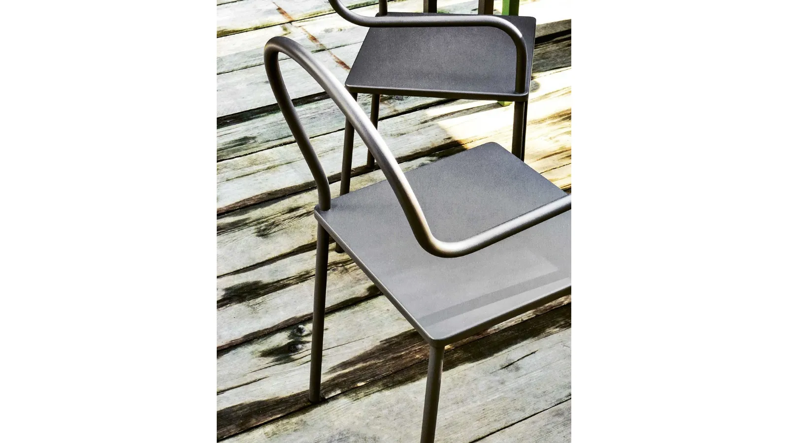 Softer than Steel design chair in steel by Desalto