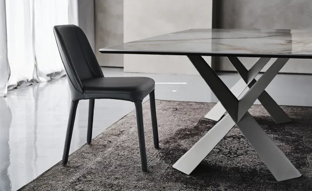 Wilma upholstered leather chair by Cattelan Italia