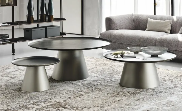 Amerigo embossed painted metal side table by Cattelan Italia