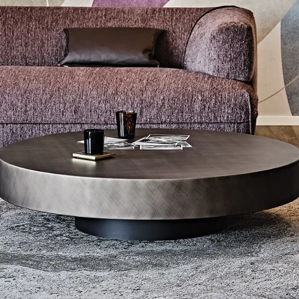 Round coffee table with Brushed Grey Arena lacquered wood top by Cattelan Italia