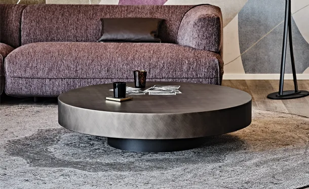 Round coffee table with Brushed Grey Arena lacquered wood top by Cattelan Italia