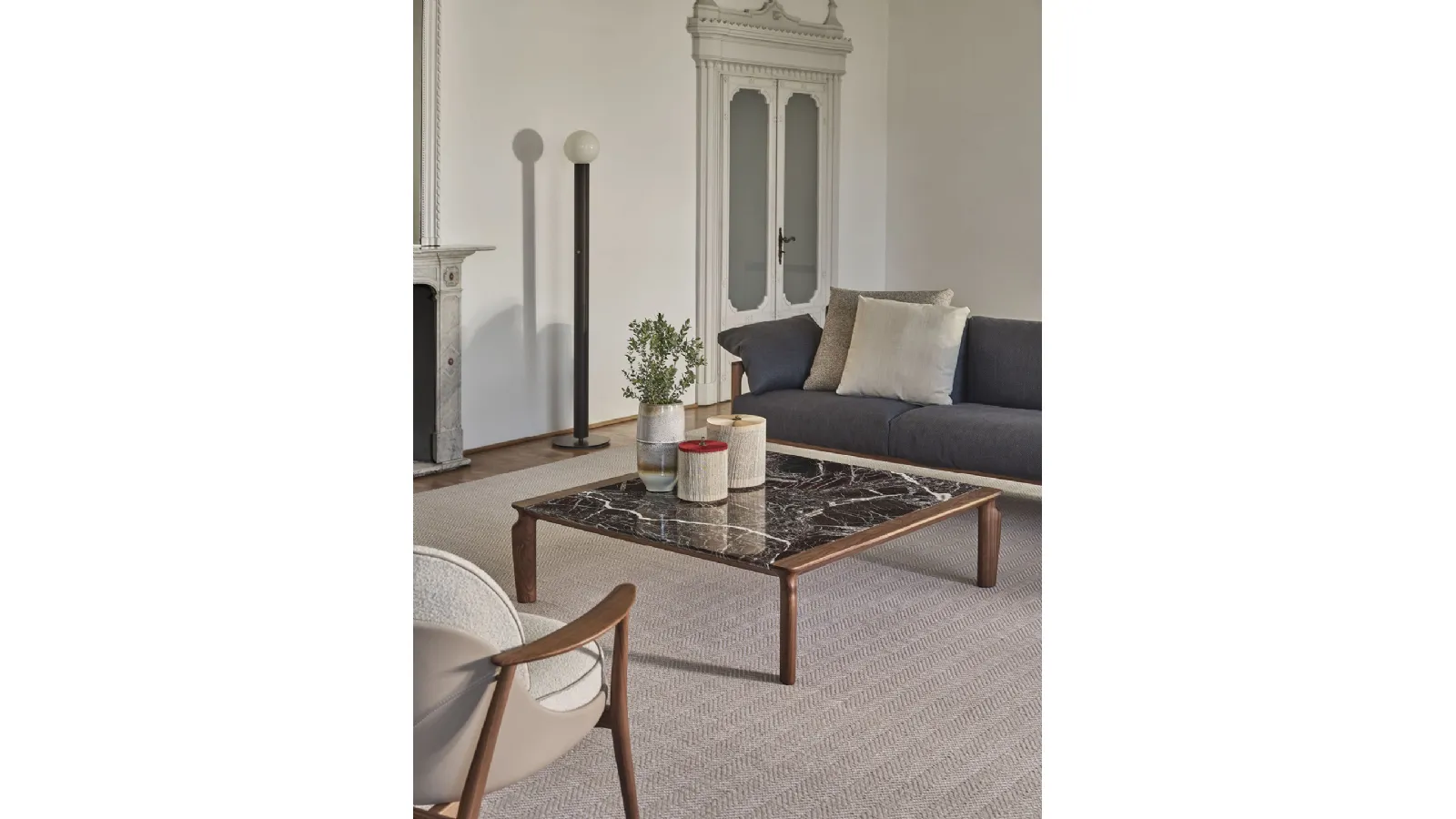 Askos coffee table by Porada