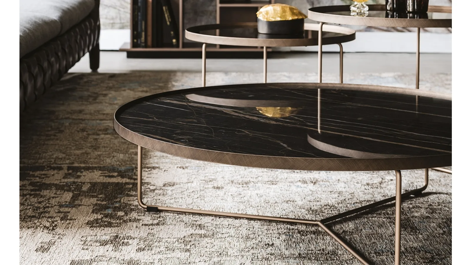 Coffee table with metal frame and Billy Keramik ceramic top by Cattelan Italia