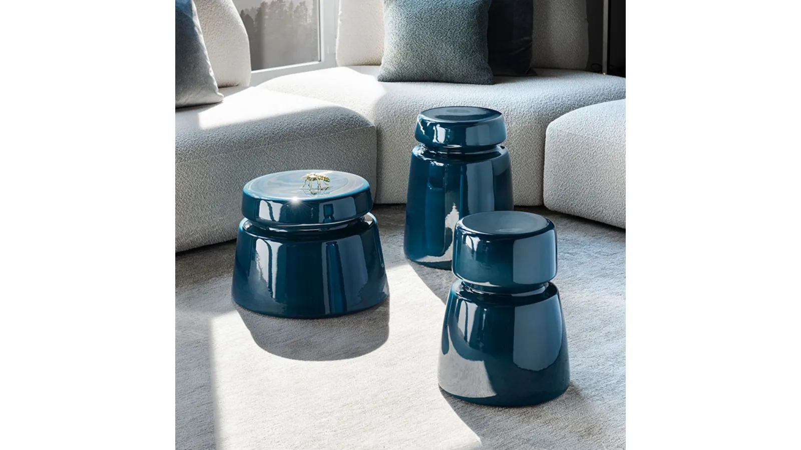 Bishop ceramic side table by Cattelan Italia