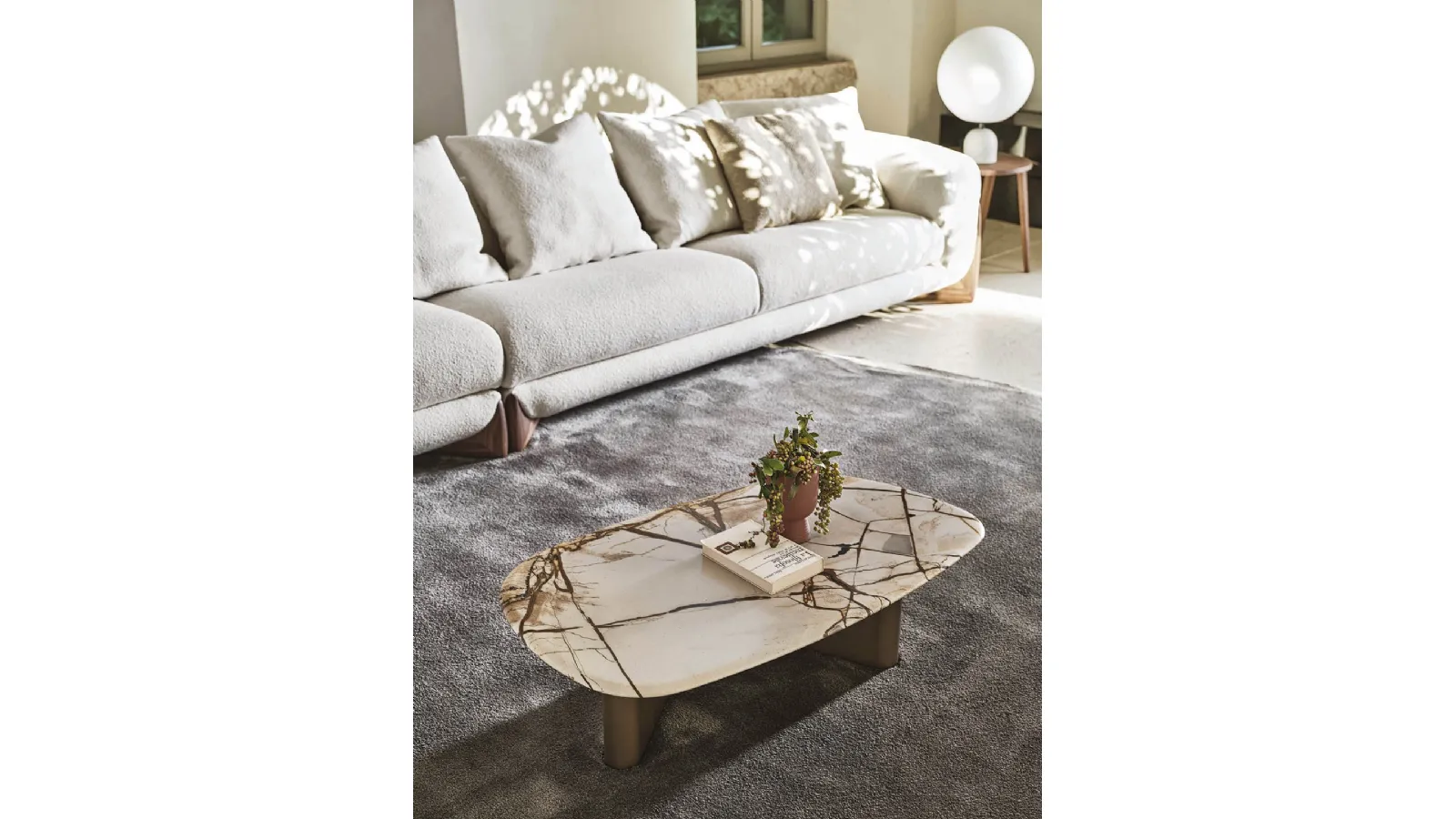 Callisto marble coffee table by Porada