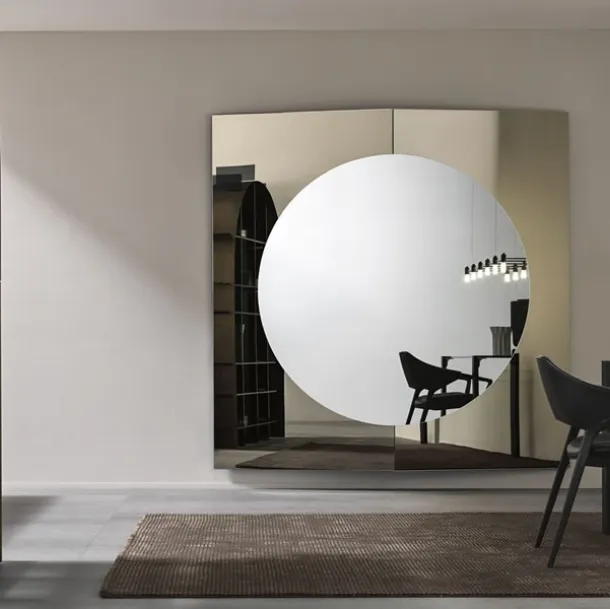 Wall mirror with a wooden structure formed by two Central di Tonelli mirror panels