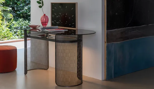 Chiaro di Luna Desk with Glass Top and Curved Metal Mesh Base by Natevo