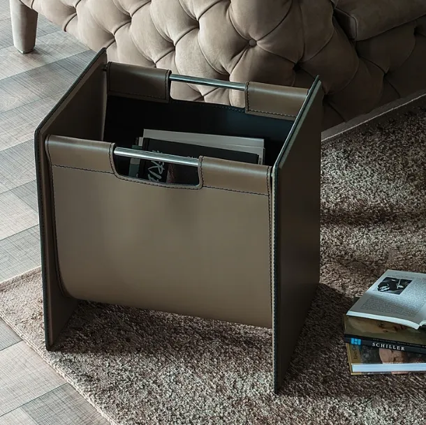 Jerry magazine holder with steel frame and leather finish by Cattelan Italia