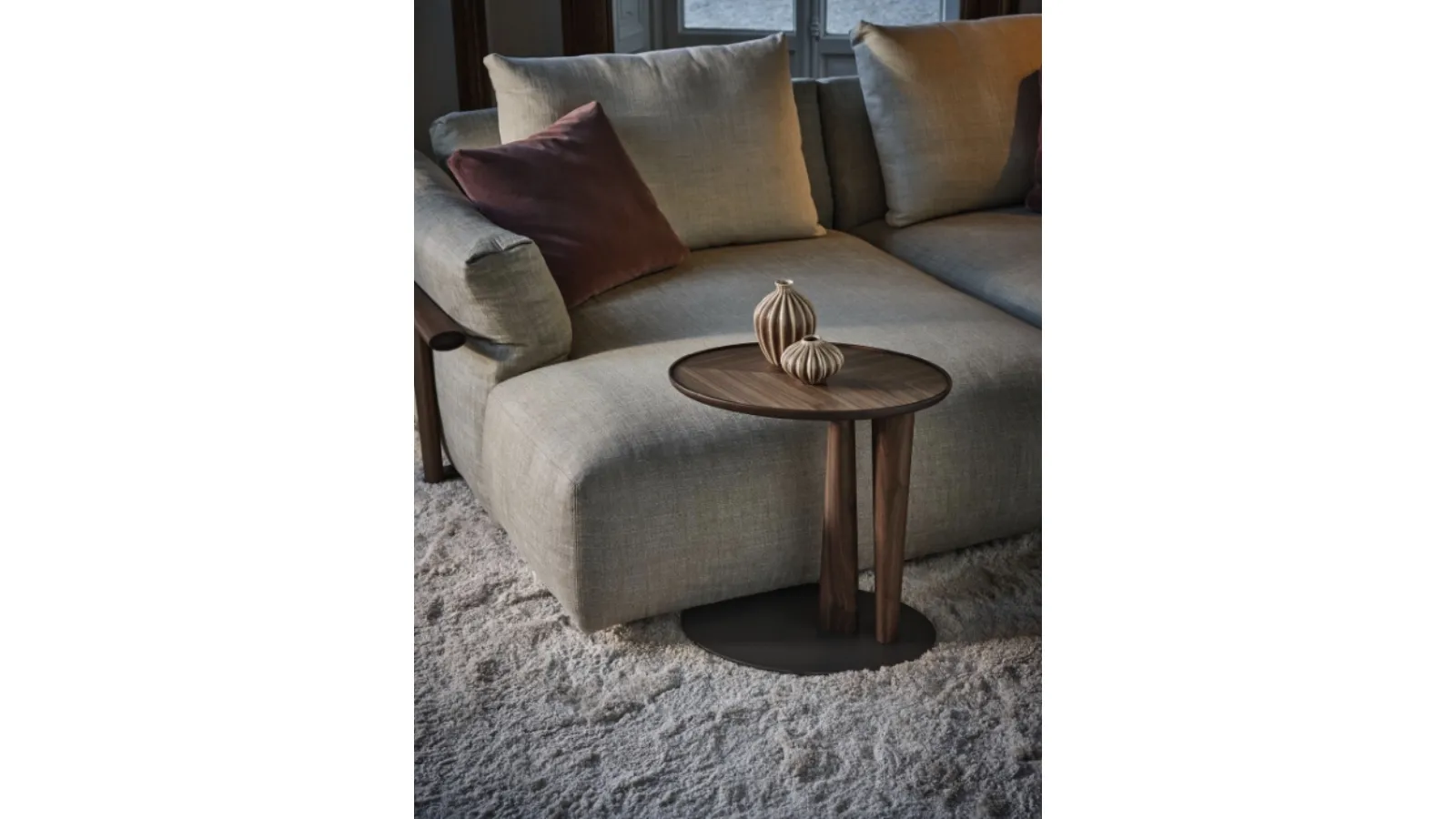 Porada Coté Side Table
