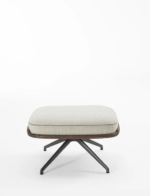 Cuna Lounge Pouf by Porada