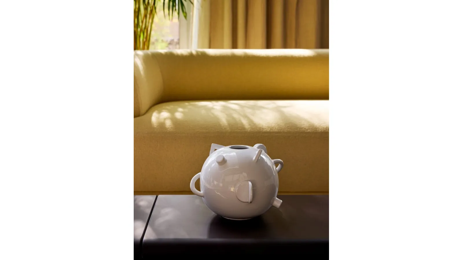 Dealbata 9551 ceramic vase by Zanotta