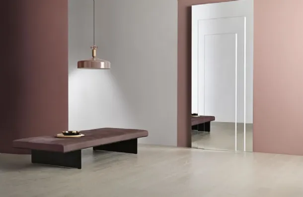 Mirror composed of three overlapping Dooors glass panels by Tonelli