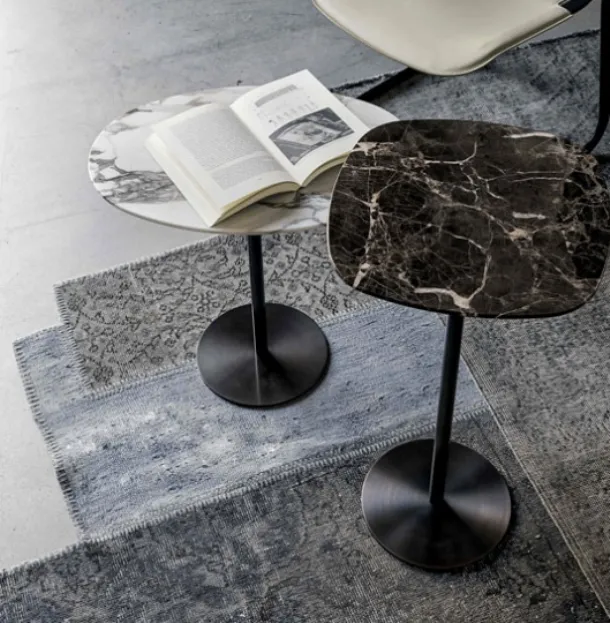Form coffee table in Vibieffe marble