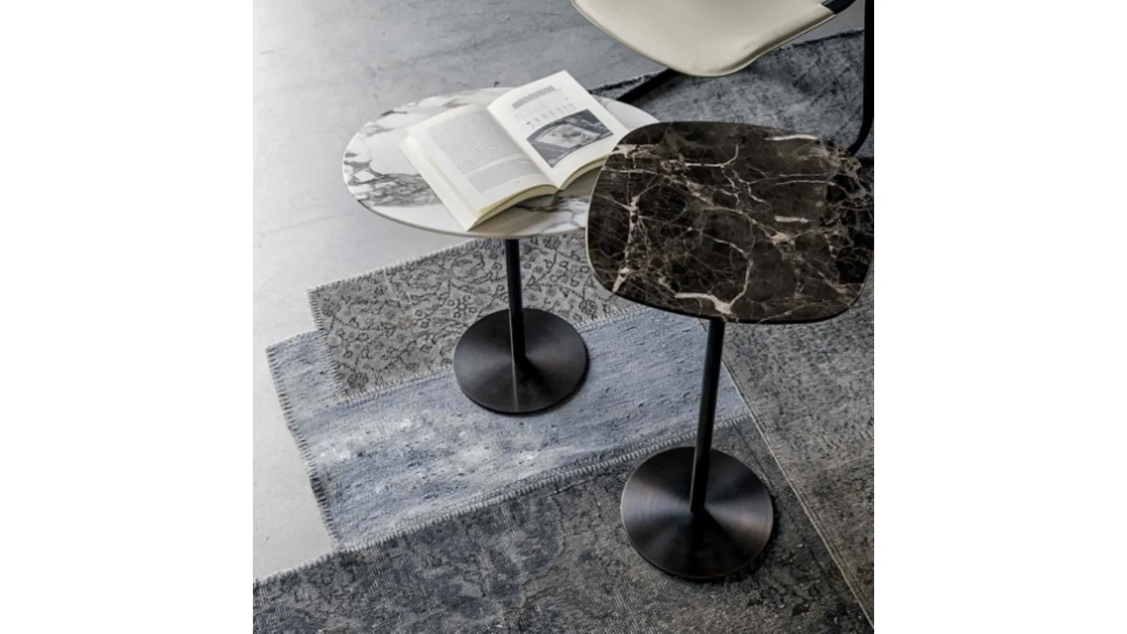 Form coffee table in Vibieffe marble