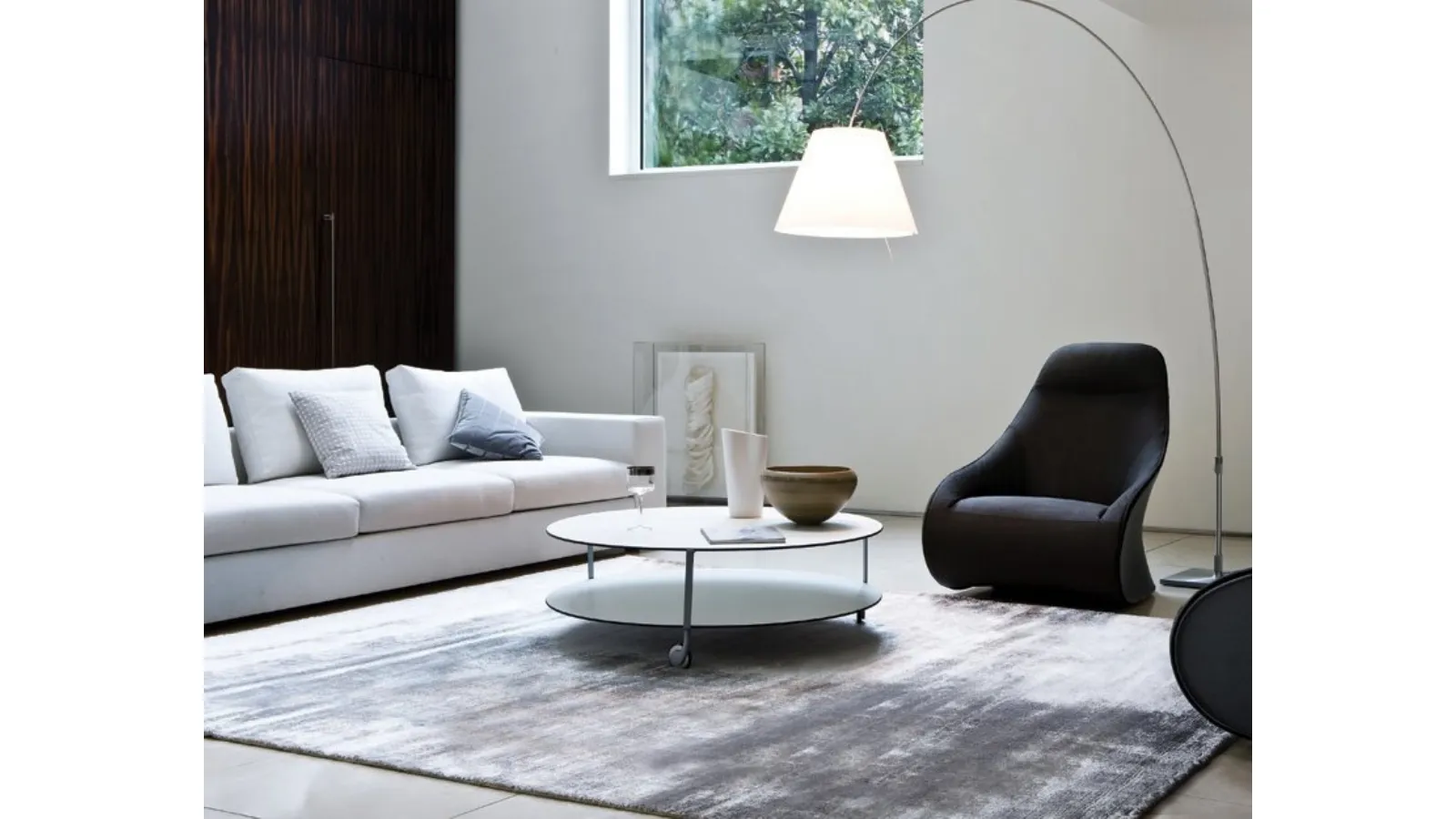 Girò side table with wheels by Zanotta