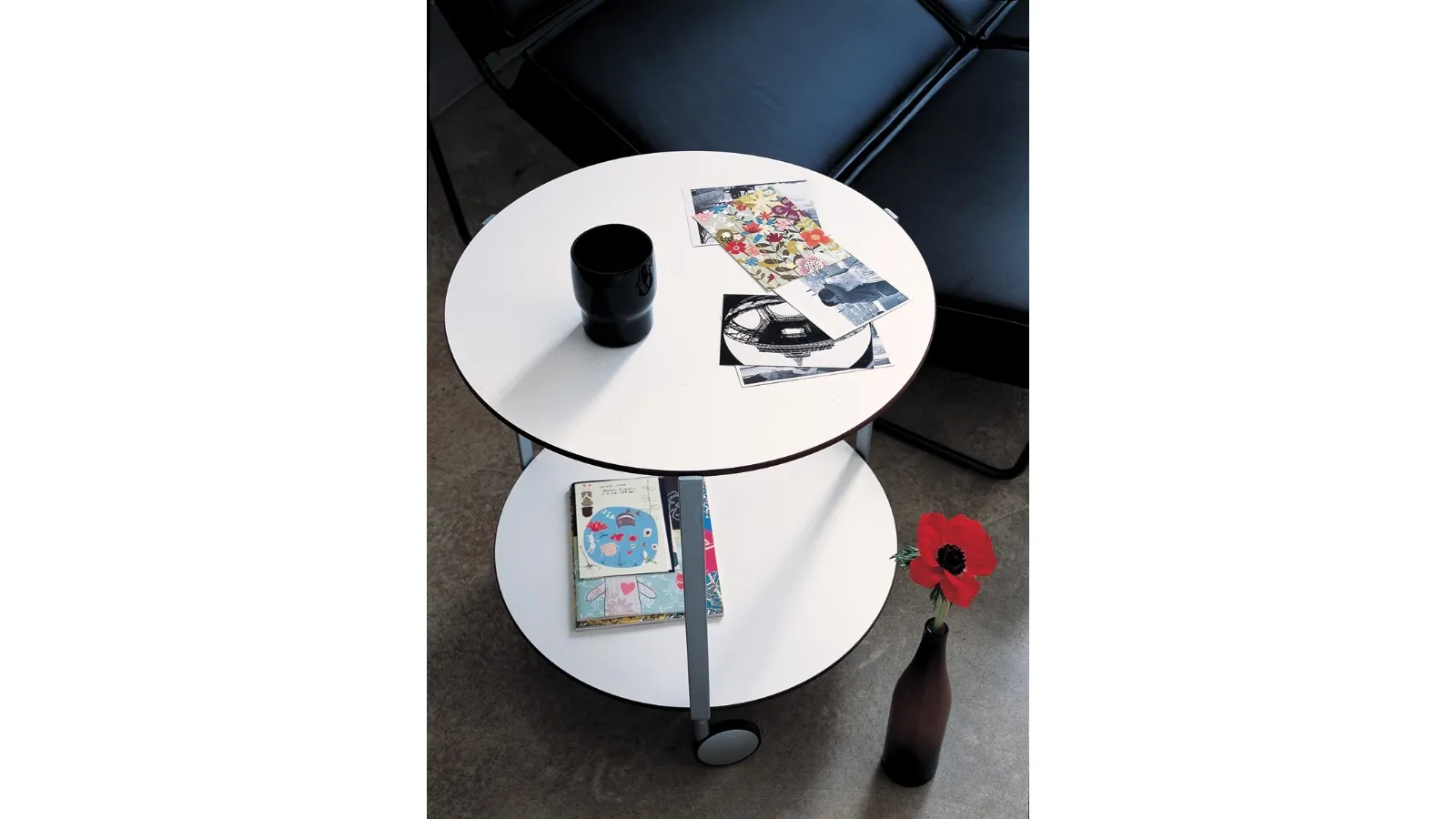Girò side table with wheels by Zanotta