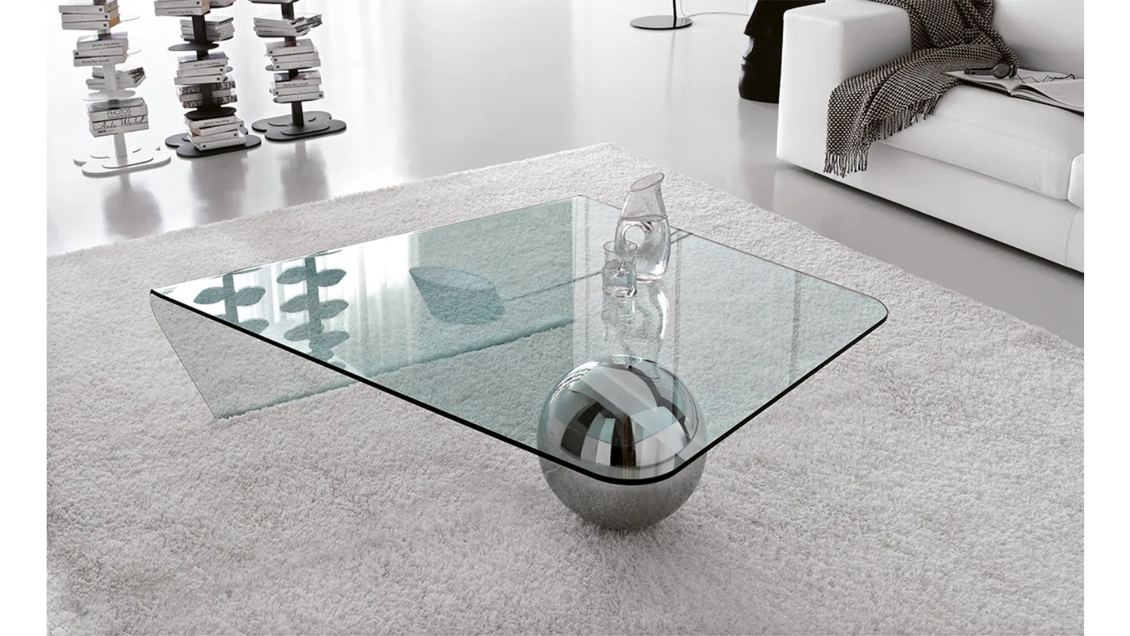 Glass coffee table with steel sphere Globe by Cattelan Italia