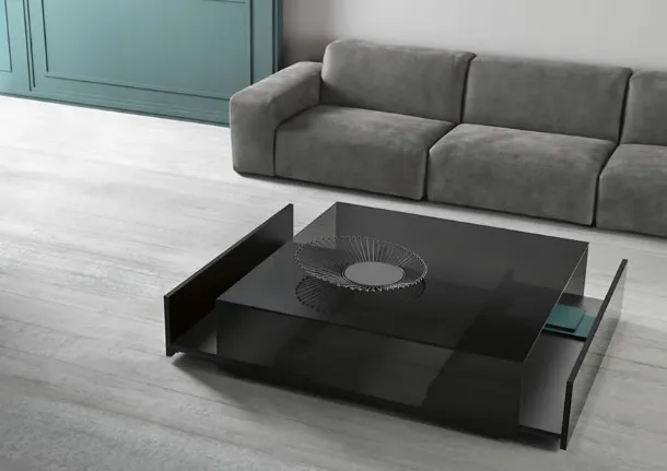 Glass coffee table with internal wooden drawers in Gotham drawers by Tonelli