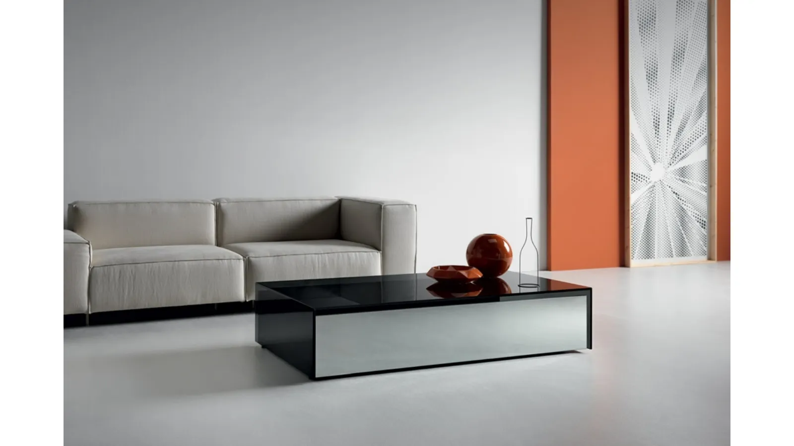 Gotham glass coffee table by Tonelli