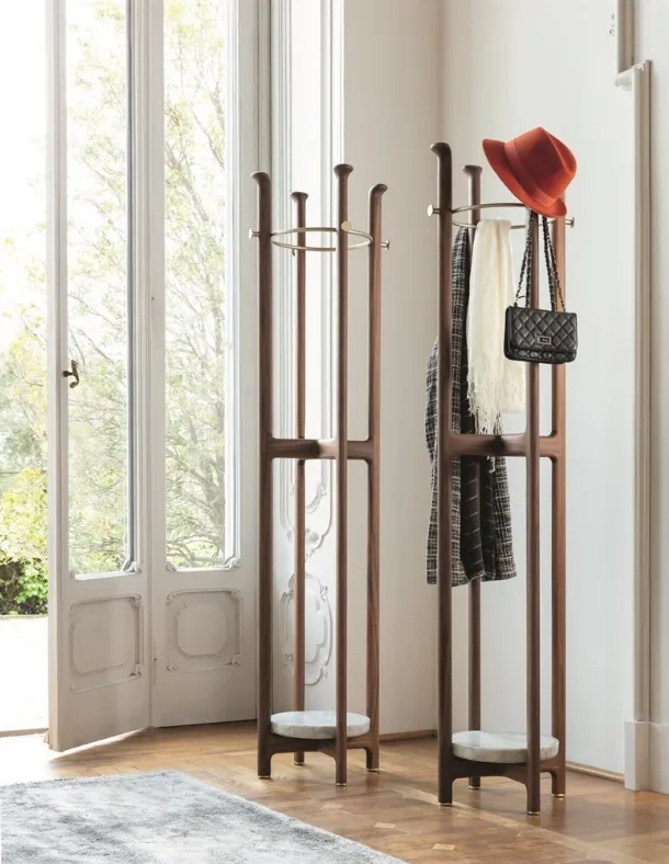 Solid wood coat rack Igor by Porada