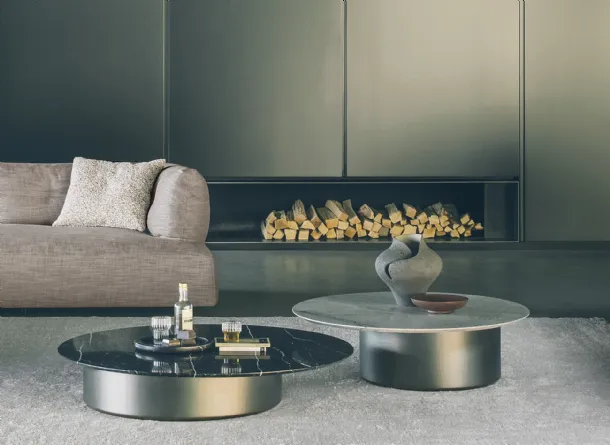 Round coffee table with Imae marble top by Desirèe