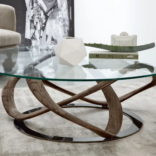 Glass coffee table with solid wood Infinity base by Porada